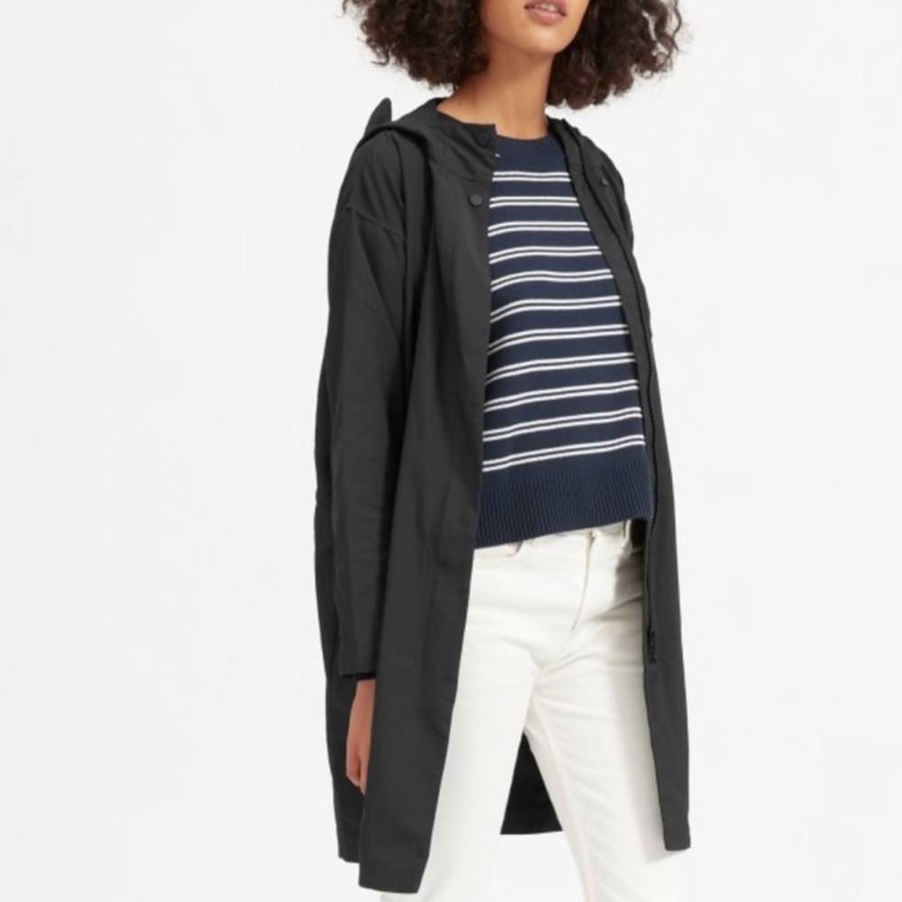 Everlane City Anorak hooded rain Jacket in black minimalist capsule Small - Picture 2 of 12